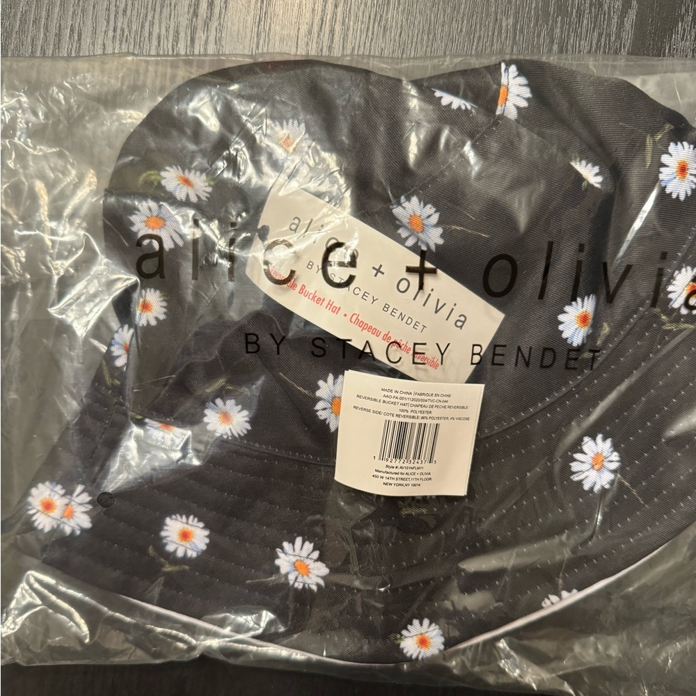 🍉Alice + Olivia Daisy Bucket Hat - Picture 2 of 2